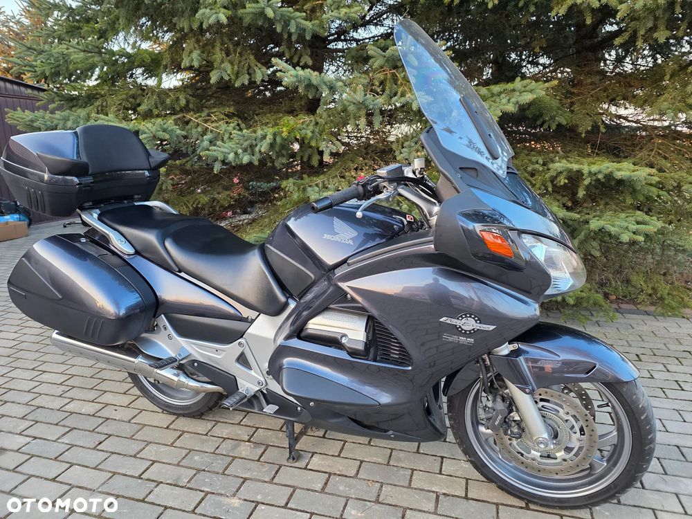 Honda ST - 10