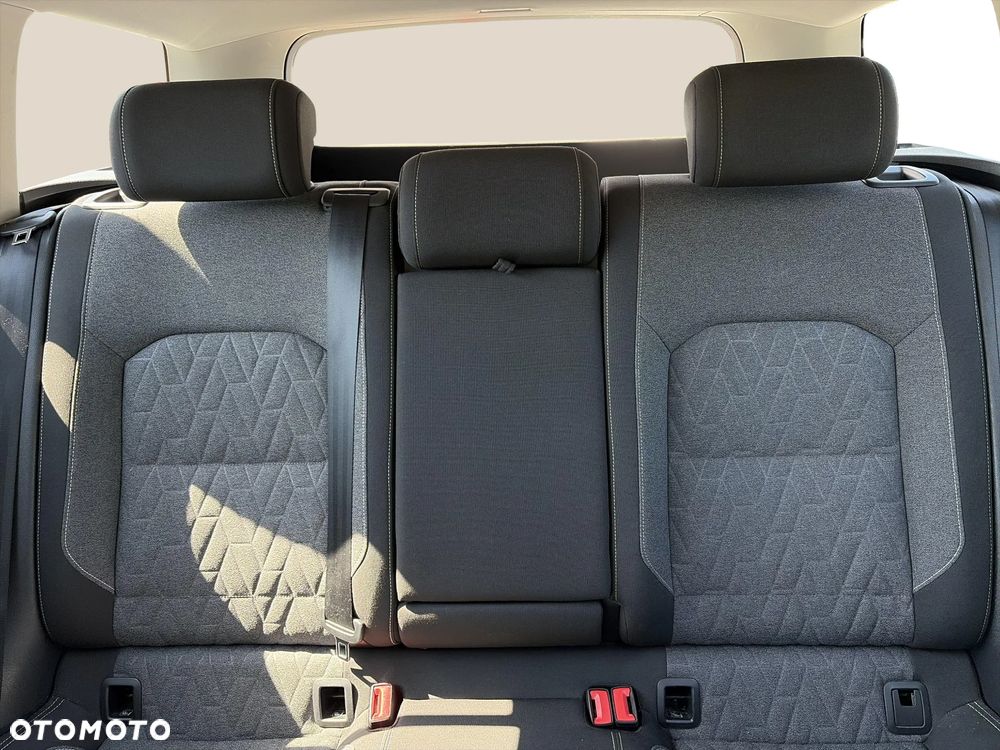 Volkswagen Passat 1.5 TSI EVO Business DSG - 12