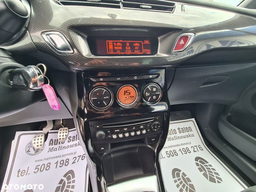 Citroën DS3 1.6 HDi SportChic - 12