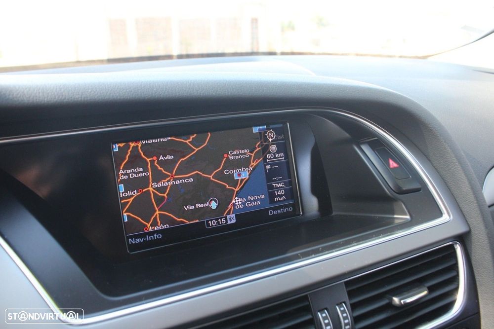 Audi A4 Avant 2.0 TDI Business Line - 31