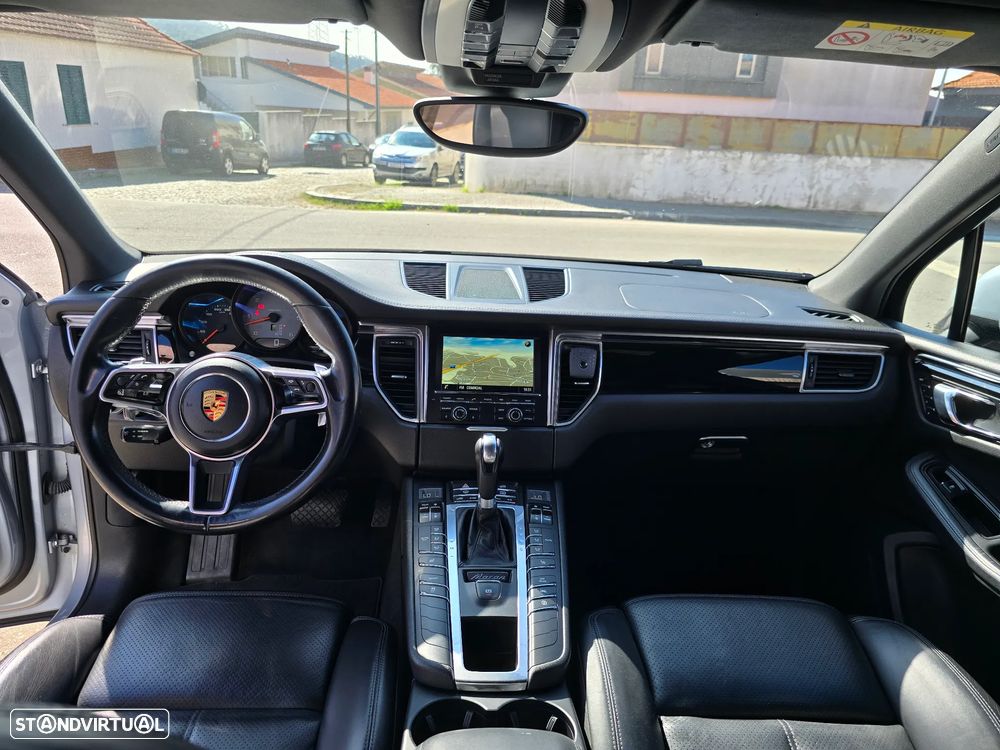 Porsche Macan S - 7
