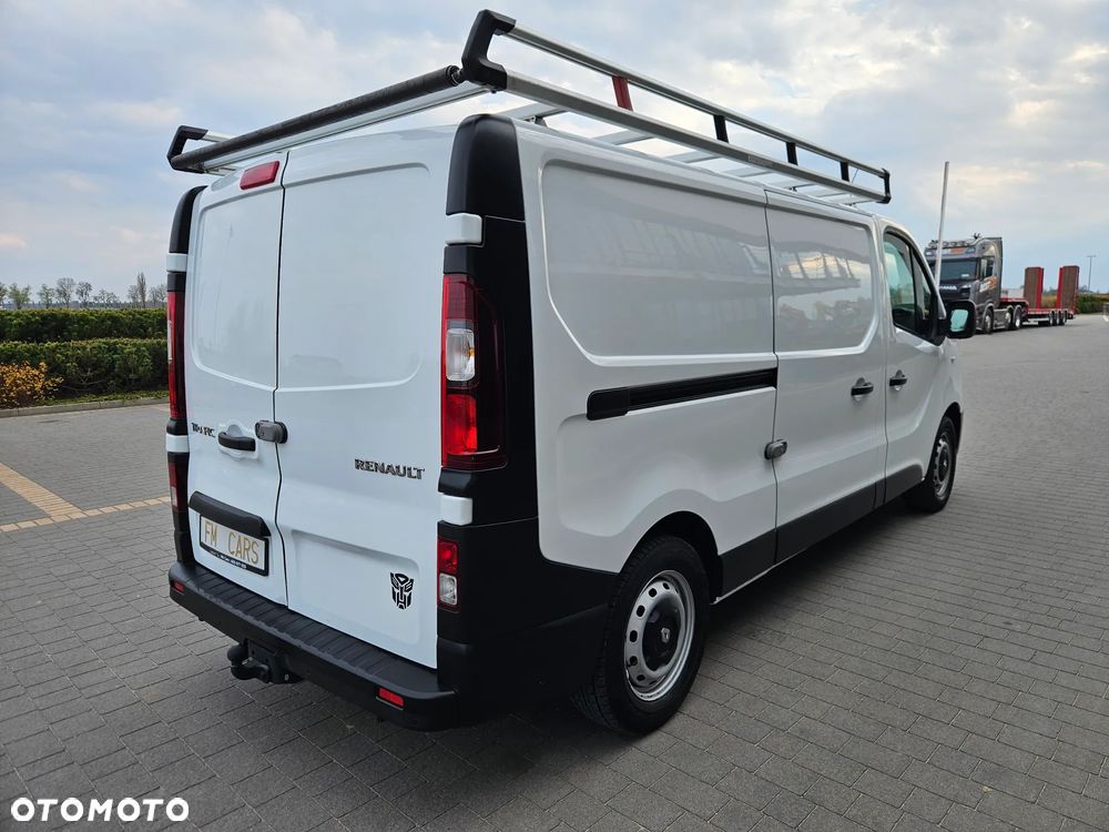 Renault Trafic Vivaro Talento - 8