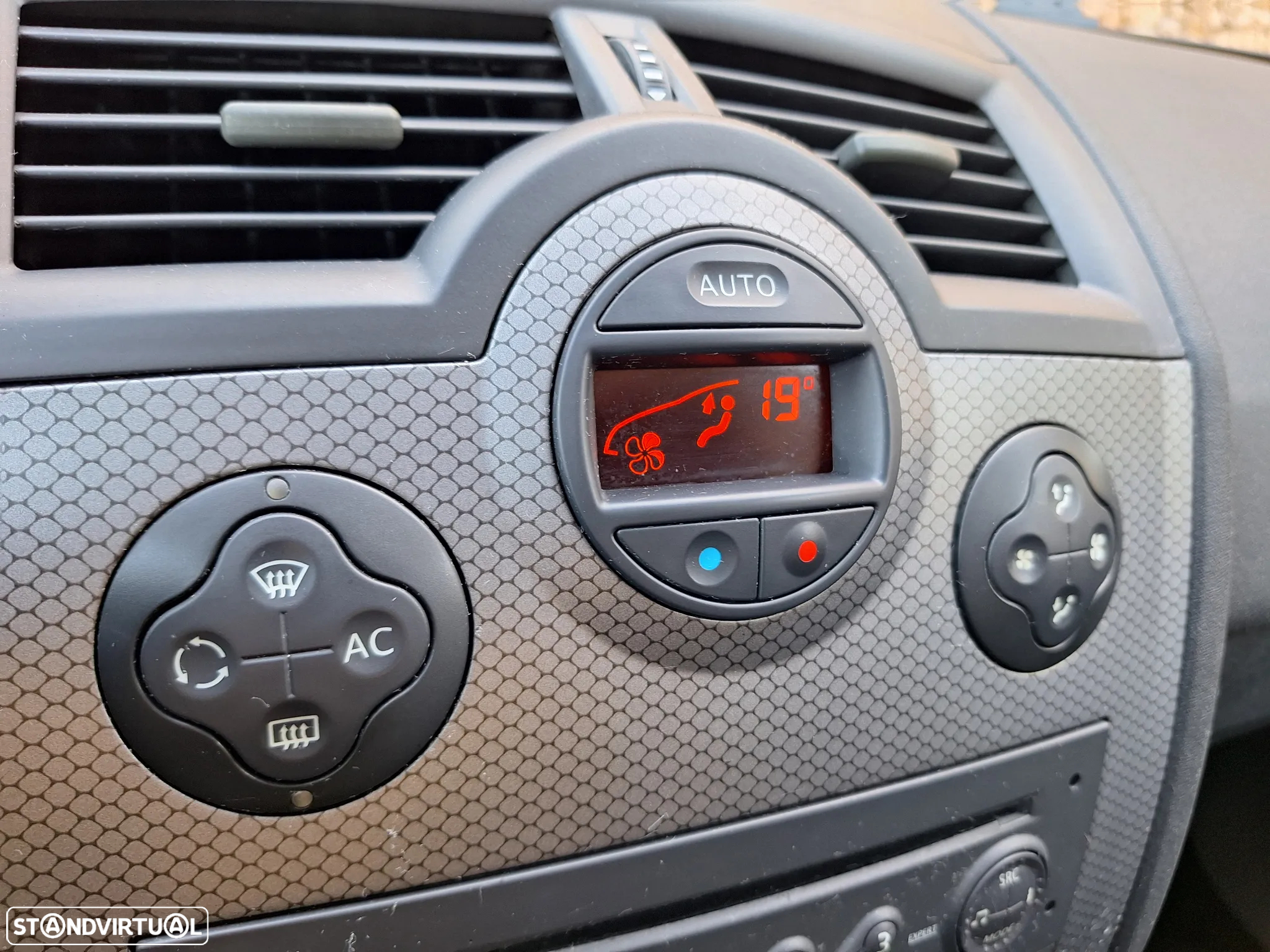Renault Mégane 1.5 dCi Dynamique - 23