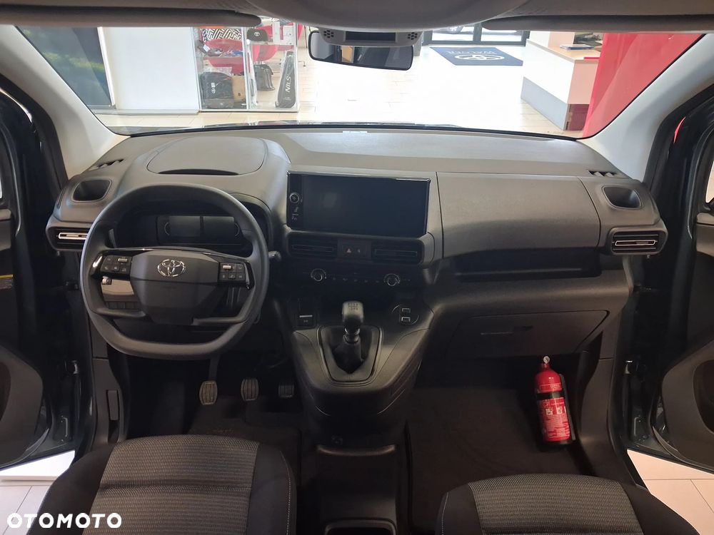 Toyota Proace City - 11
