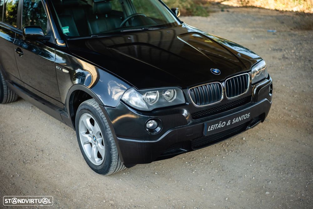 BMW X3 2.0 d LifeStyle - 42