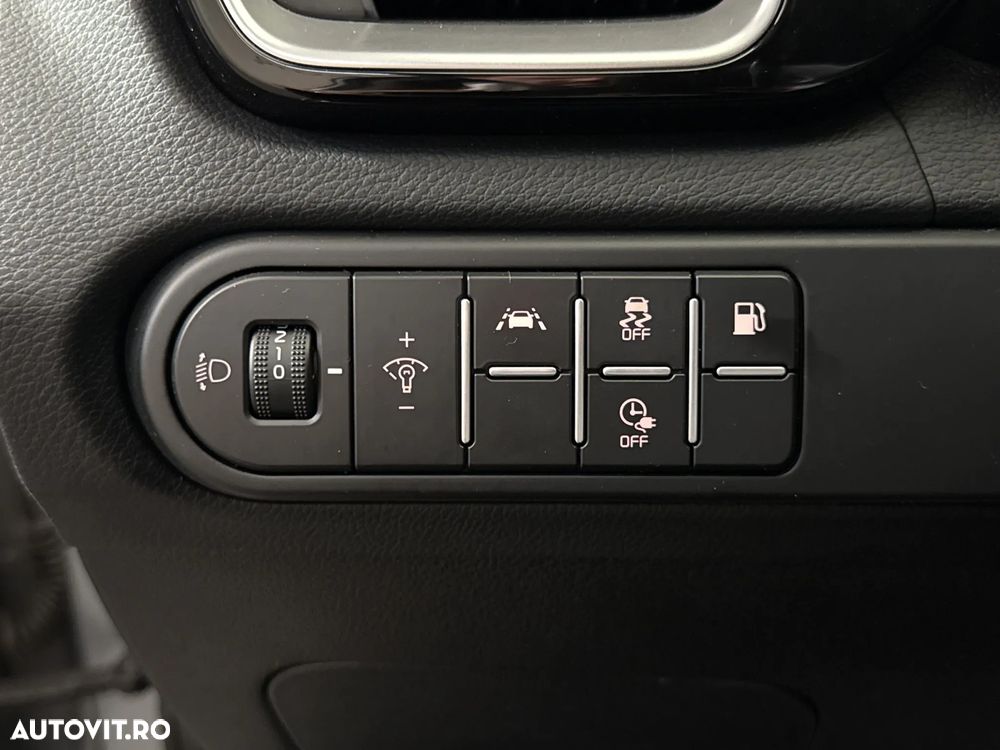 Kia XCeed - 16