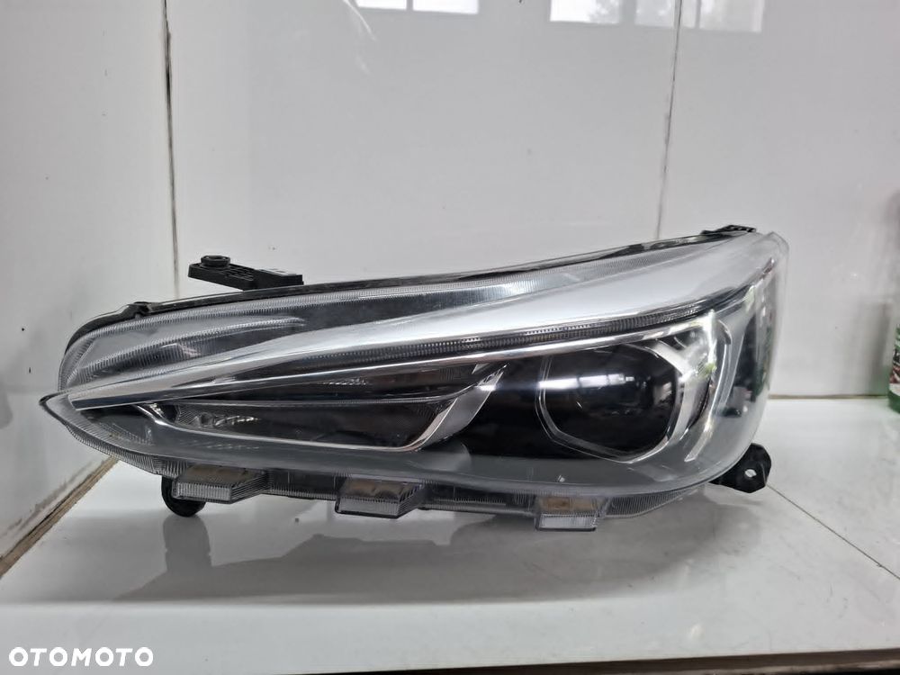 LAMPA PRZEDNIA PRZÓD LEWA MG MG2 LUXURY FULL LED IDEALNA - 1