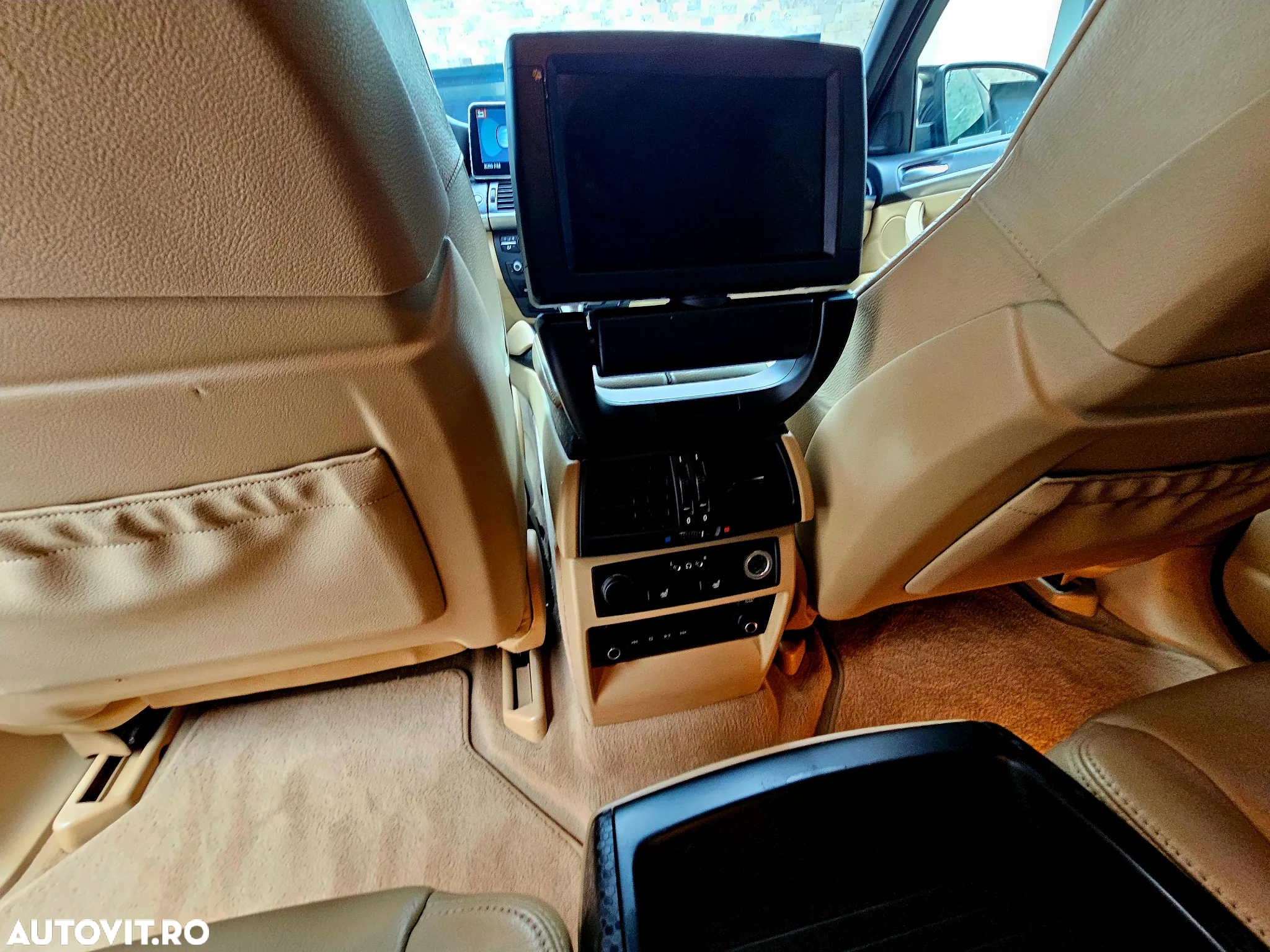 BMW X6 xDrive30d - 10