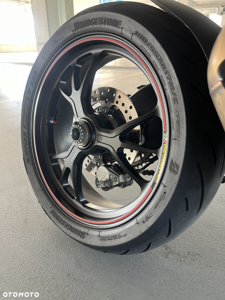 Ducati Hypermotard - 12