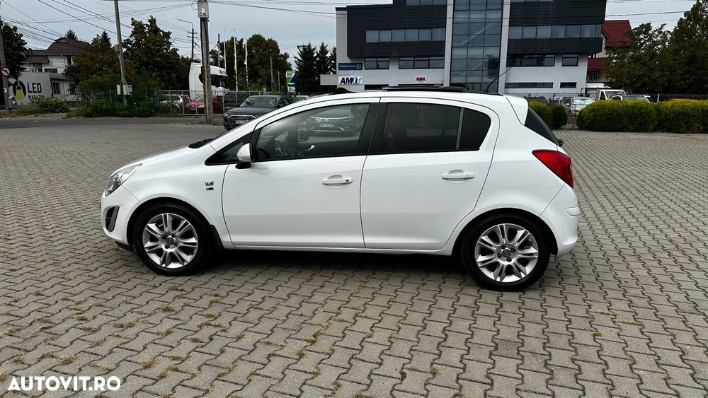 Opel Corsa 1.4 16V 150 Jahre - 11