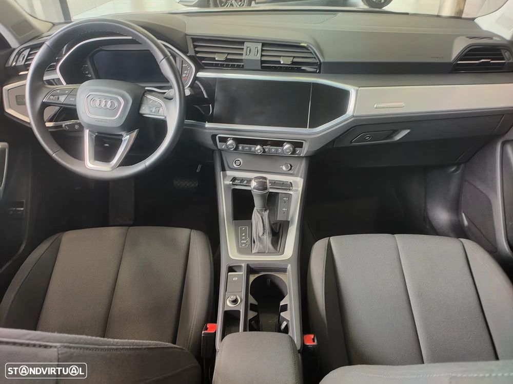 Audi Q3 45 TFSIe S tronic - 9
