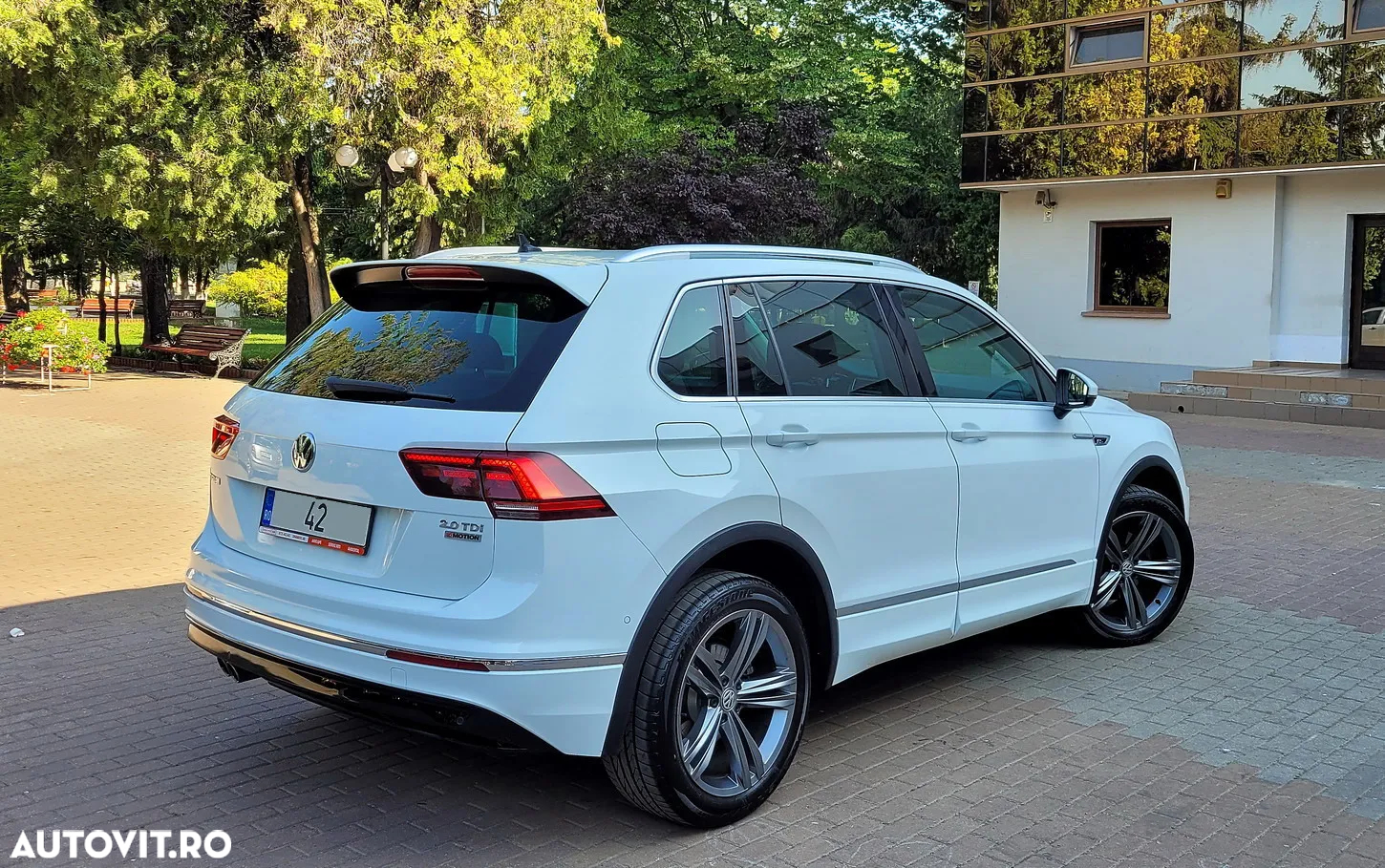 Volkswagen Tiguan - 15