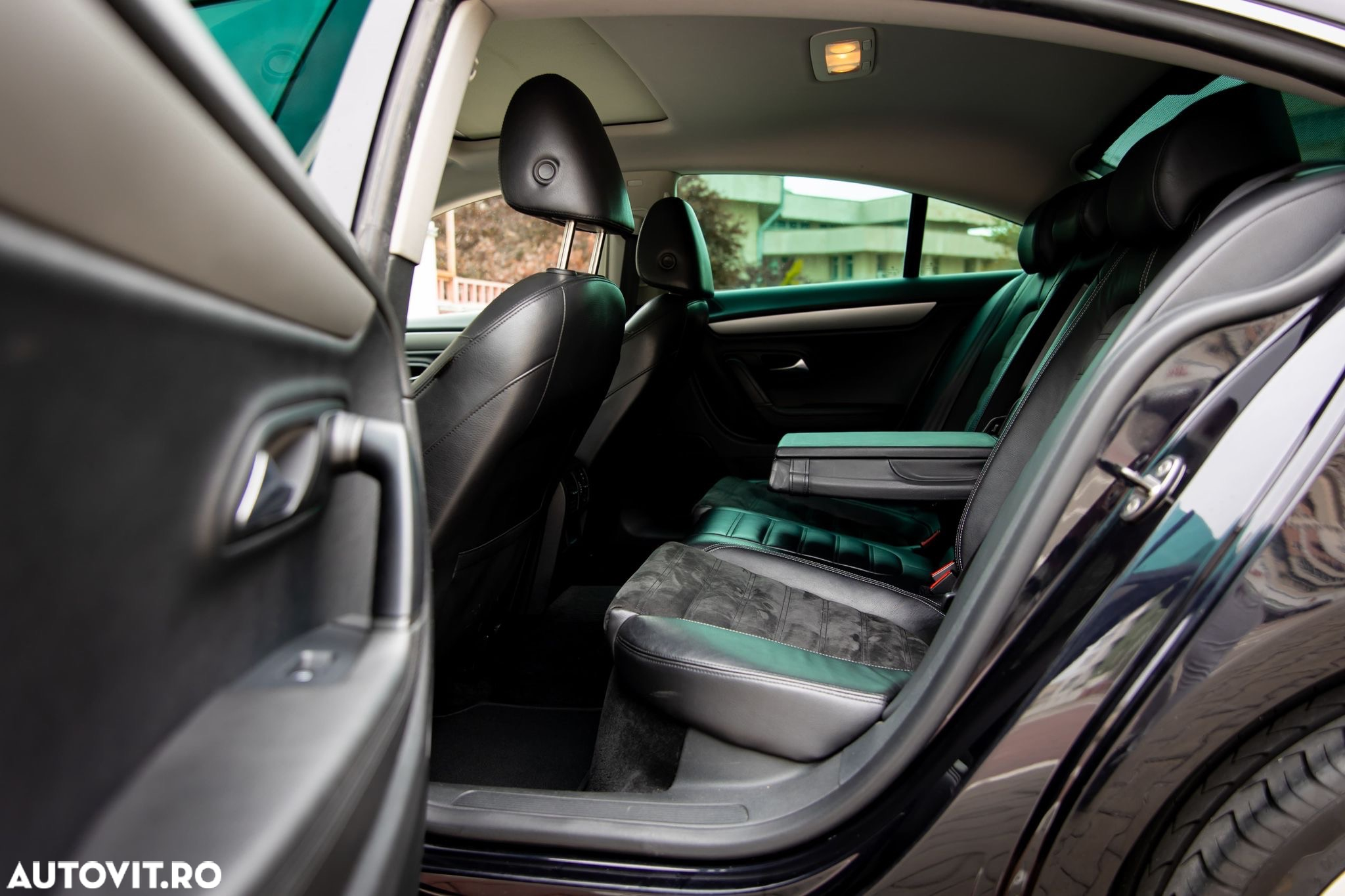 Volkswagen Passat CC 2.0 TDI BlueMotion Technology DSG - 11