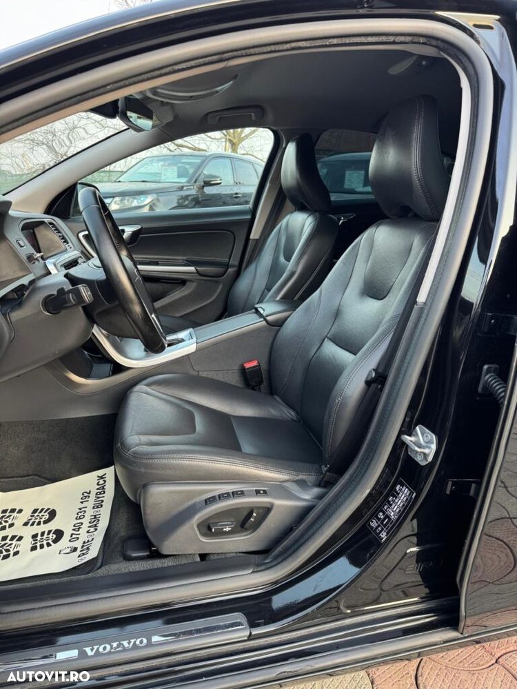Volvo S60 D2 Geartronic - 17