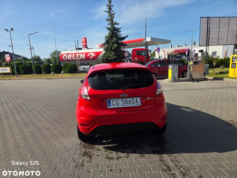 Ford Fiesta - 5