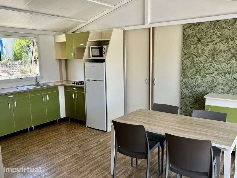 CHALET DESMONTÁVEL COM TERRAÇO COBERTO – PRONTO A INSTALAR - Grande imagem: 5/8