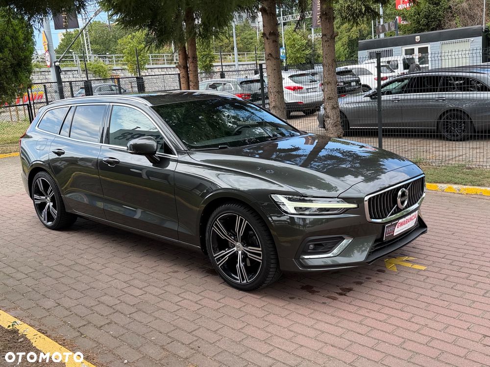 Volvo V60 B4 B DKG Plus Bright - 2