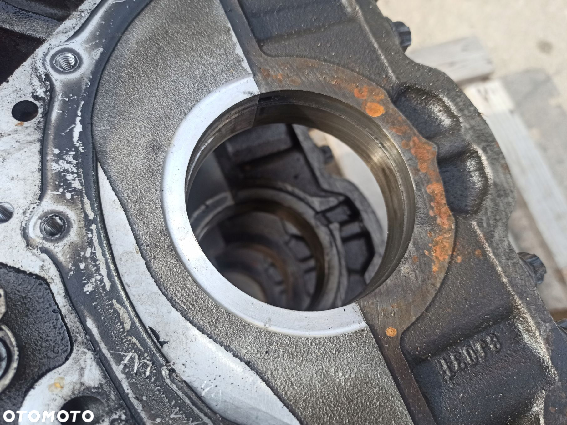 Blok silnika MERCEDES 3.0CDI V6 A642 OM642 - 15