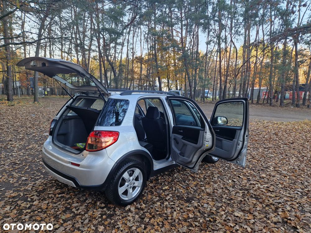 Suzuki SX4 2.0 DDiS Premium 4WD - 16