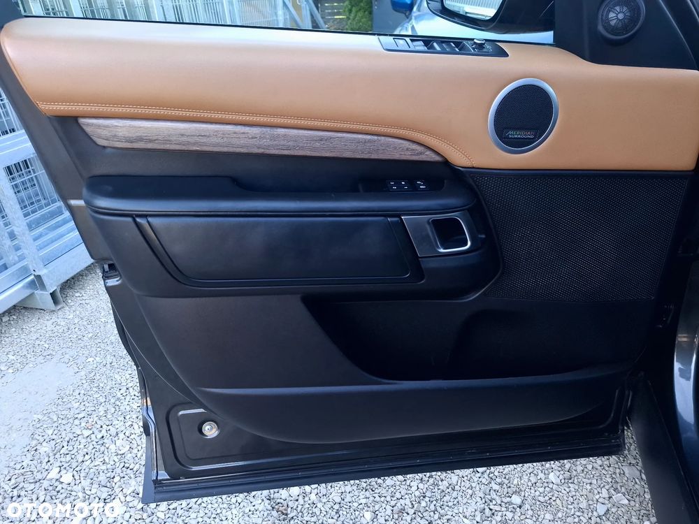 Land Rover Discovery 3.0 TD6 HSE Luxury - 25