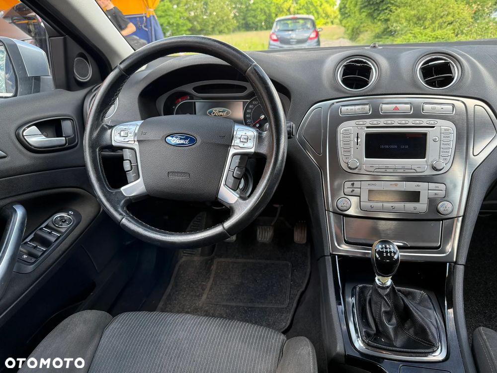 Ford Mondeo - 3