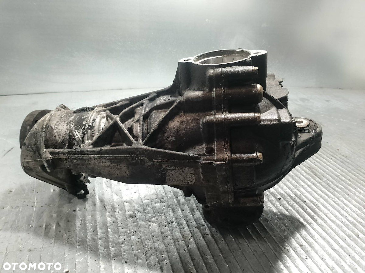 DYFERENCJAŁ PRZÓD AUDI Q7 (2005-2015)  4460310020 3.0 TDI - 8