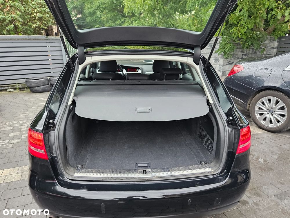 Audi A4 Avant - 13
