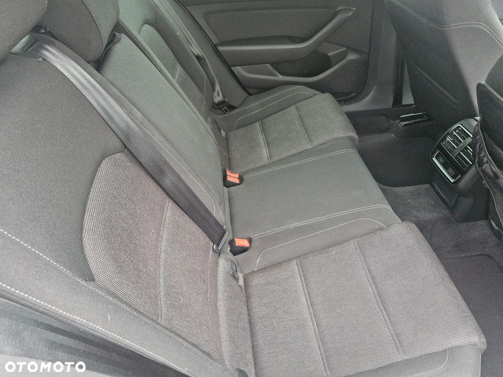 Volkswagen Passat 1.4 TSI BMT ACT Highline DSG - 24