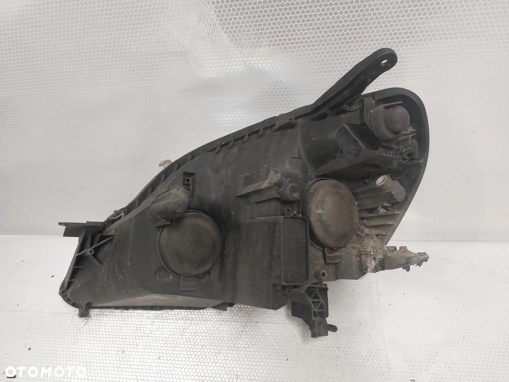 .  LAMPA PRZOD PRZEDNIA PRAWA OPEL ZAFIRA B LIFT - 3