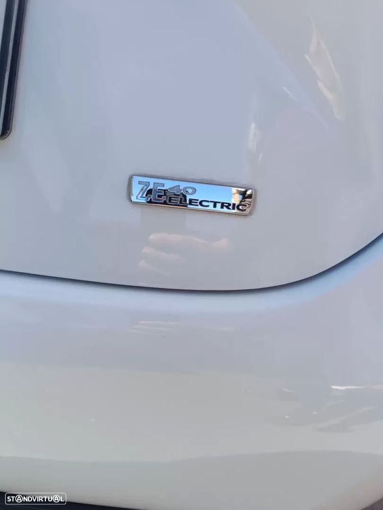 Renault Zoe (s/ Bateria) 41 kwh Life - 30