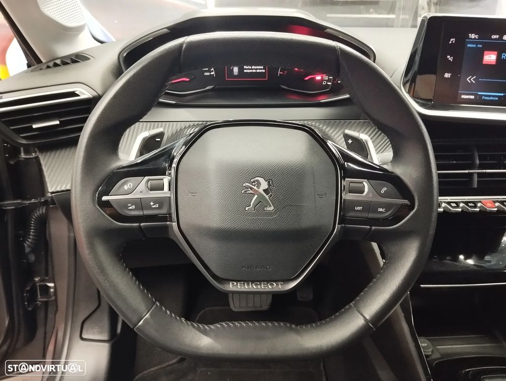 Peugeot 208 1.2 PureTech Allure Pack EAT8 - 19