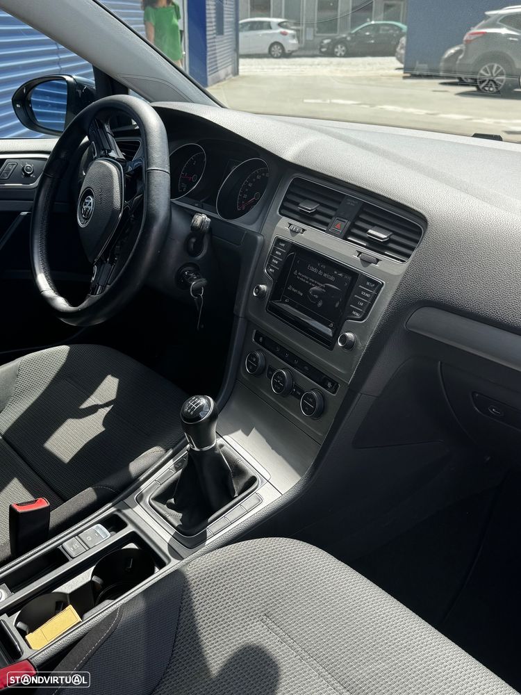 VW Golf 1.6 TDi BlueMotion Confortline - 7