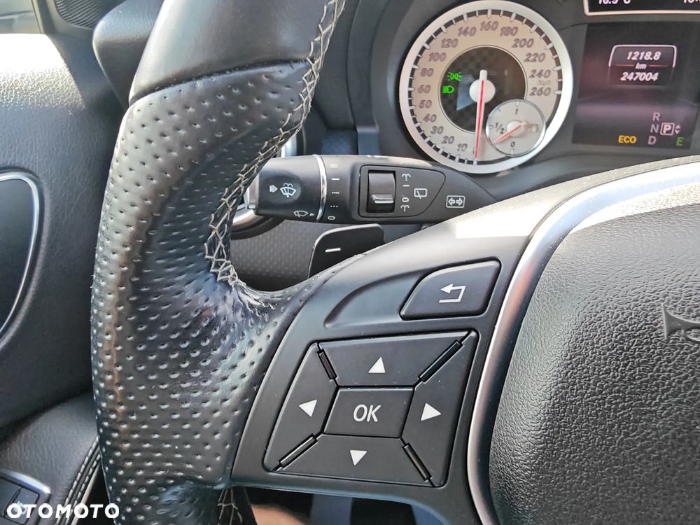 Mercedes-Benz Klasa A 200 CDI (BlueEFFICIENCY) 7G-DCT Style - 35