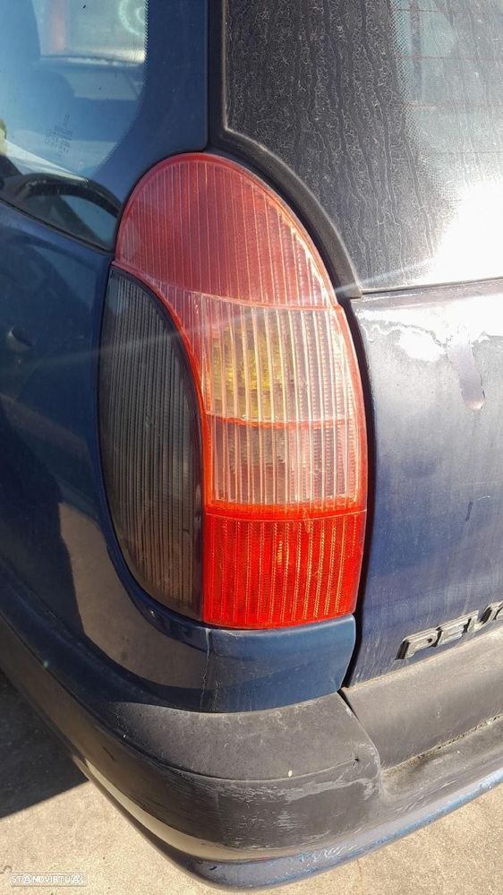 Farolim esquerdo PEUGEOT 306 Break (7E, N3, N5) - 1