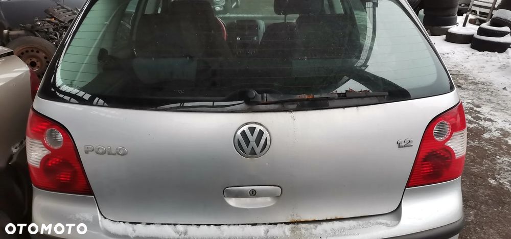VW polo 9n na czesci MASKA ZDERZAK DRZWI BLOTNIKI SZYBY KLAPA 1.2 12v LA7W - 4