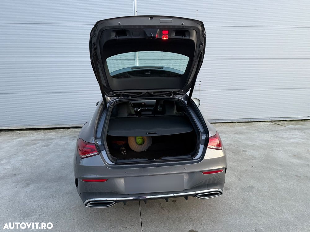 Mercedes-Benz CLA 180 7G-DCT AMG Line - 11