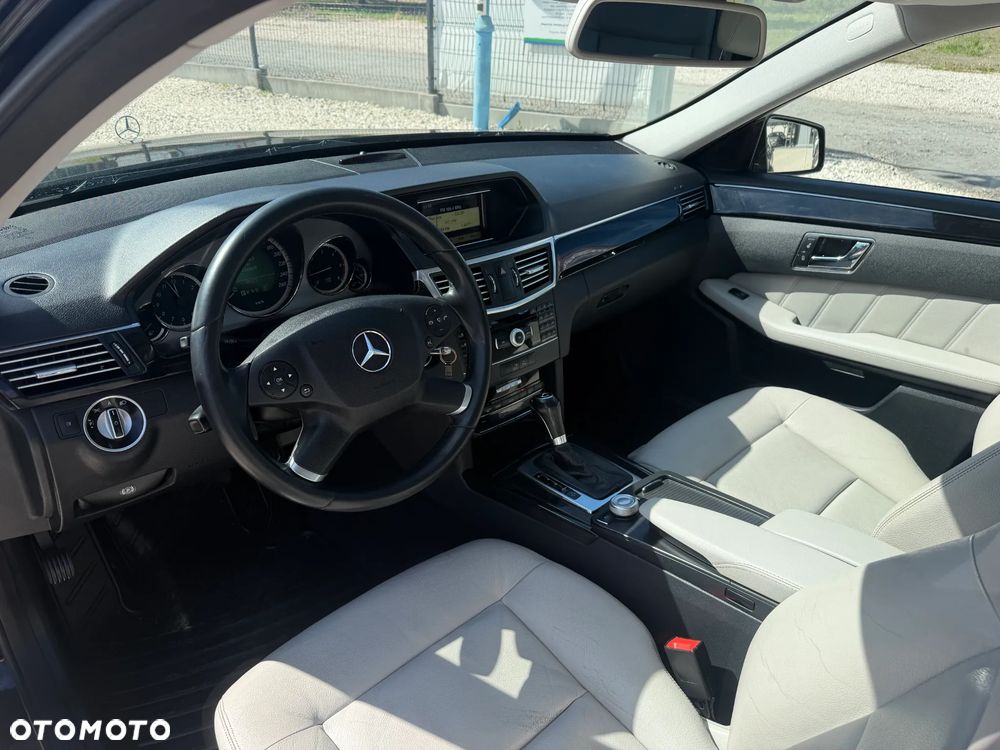 Mercedes-Benz Klasa E 220 BlueTEC 7G-TRONIC Avantgarde - 34