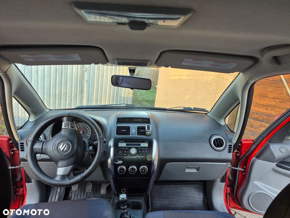 Suzuki SX4 - 3