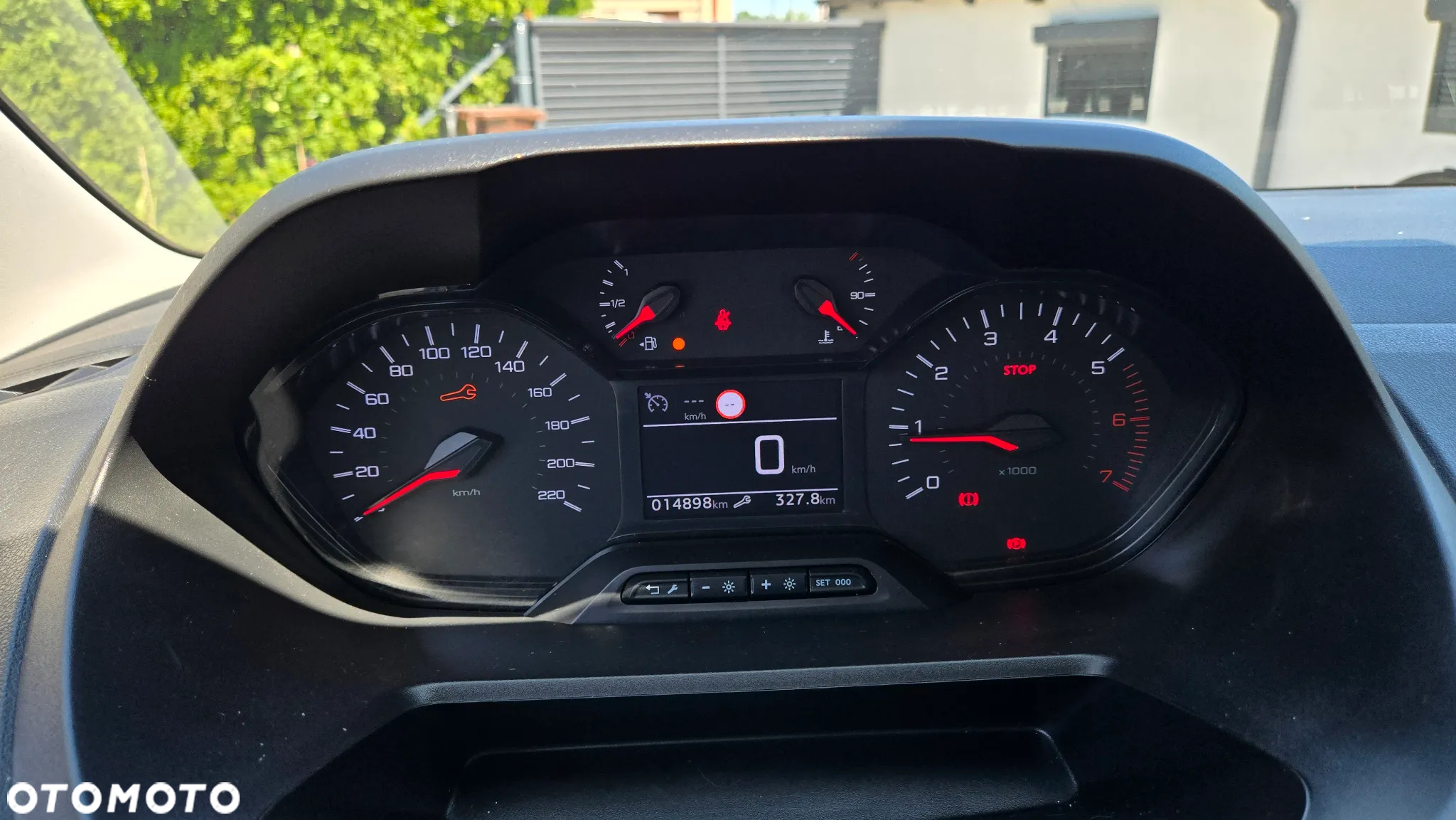 Peugeot Rifter - 11