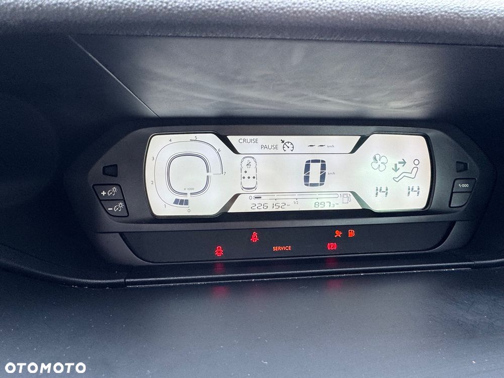 Citroën C4 Picasso 1.6 e-HDi Attraction - 11