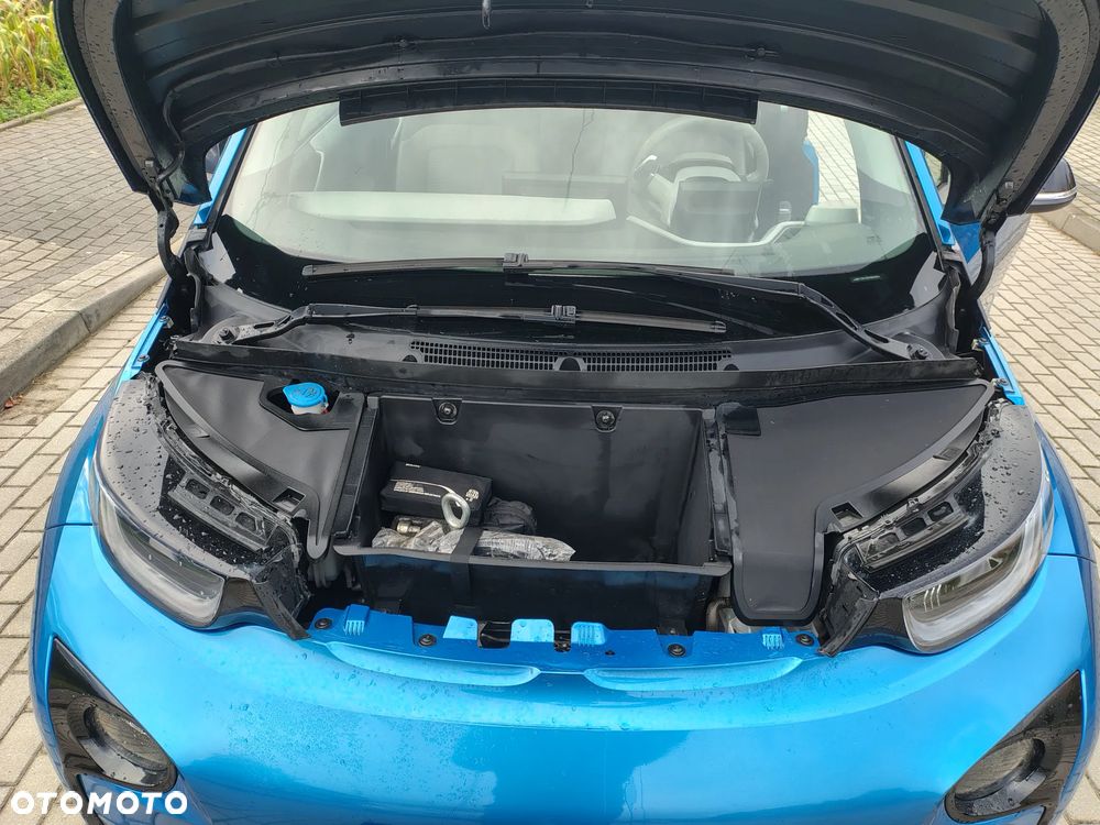 BMW i3 (94 Ah) - 24
