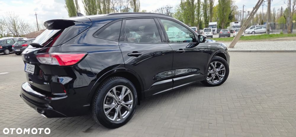 Ford Kuga 2.0 TDCi 4x4 ST-Line - 16