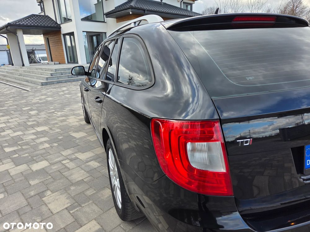 Skoda Superb 2.0 TDI Comfort - 16