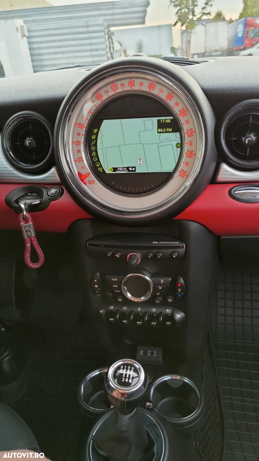 Mini Cooper Standard - 11