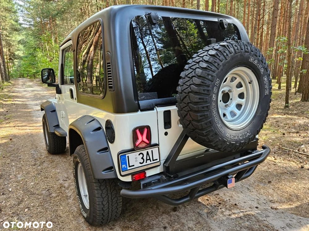 Jeep Wrangler 4.0 Sport - 5
