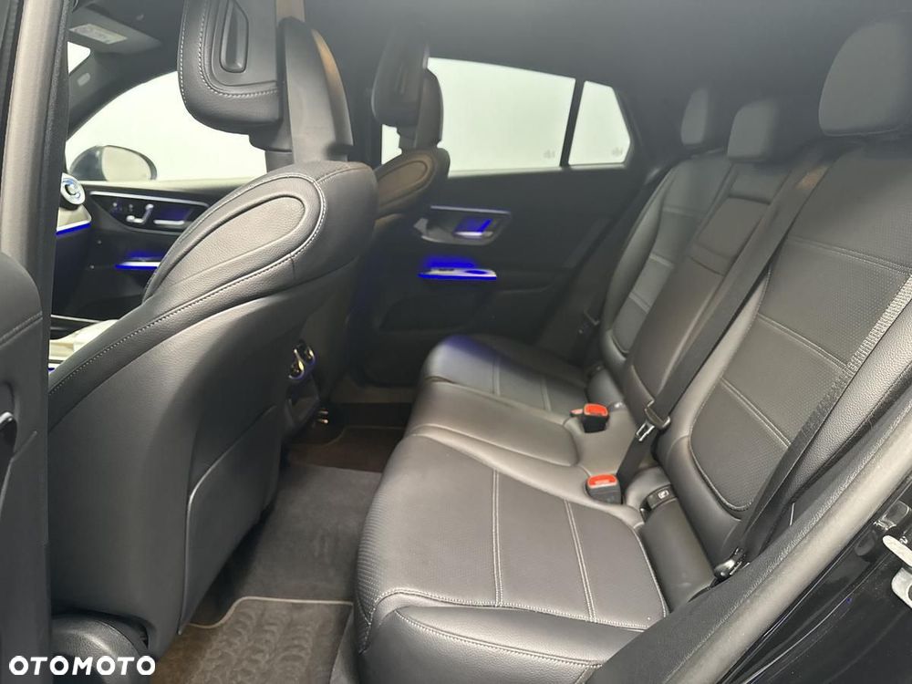 Mercedes-Benz GLC 200 mHEV 4-Matic AMG Line - 22