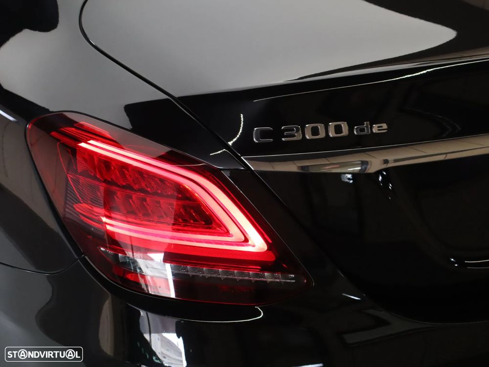 Mercedes-Benz C 300 de 9G-TRONIC AMG Line - 10