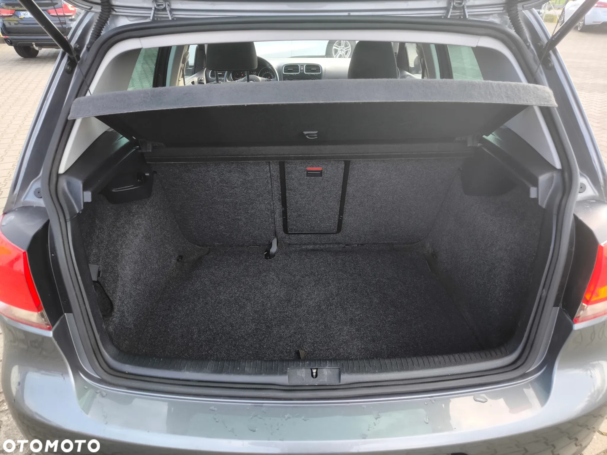 Volkswagen Golf 1.6 TDI DPF BlueMotion Technology Style - 13