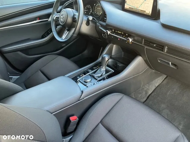 Mazda 3 - 11