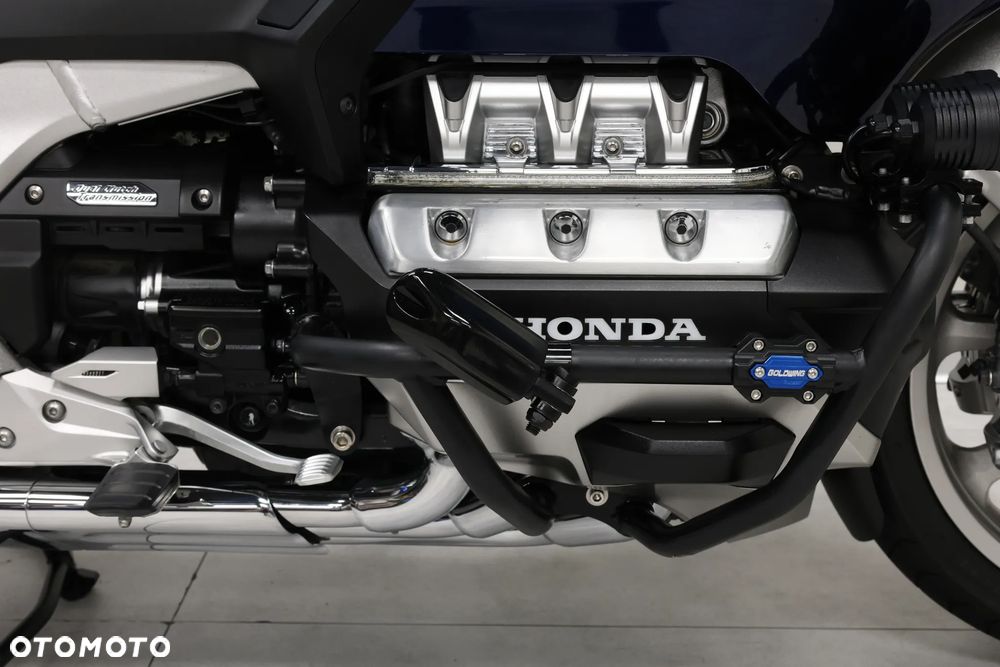 Honda GL - 26